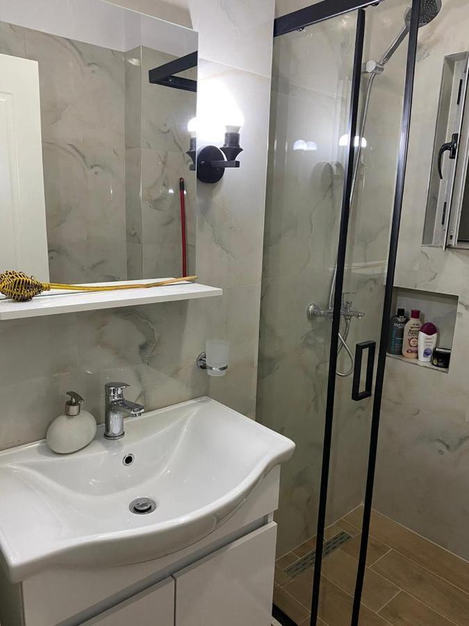 טיראנה Ultra Apartments 'New Baazar' מראה חיצוני תמונה